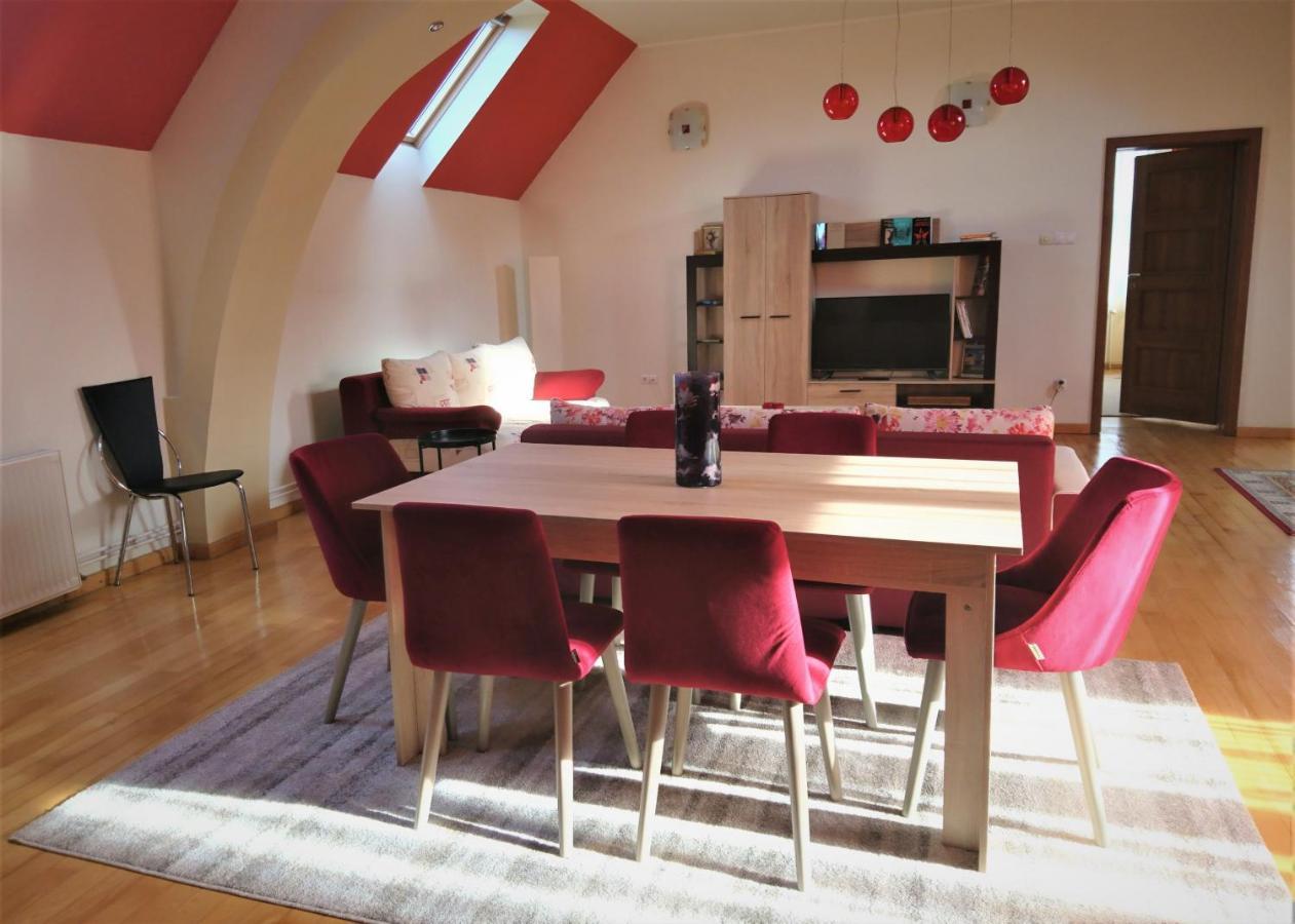 Rozsi Mama Villa Sovata Eksteriør bilde